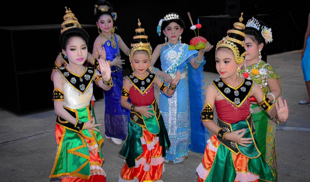 งานประเพณีลอยกระทง วิถีไทย วิถีพุทธ จังหวัดนครสวรรค์ ประจำปี ๒๕๖๓