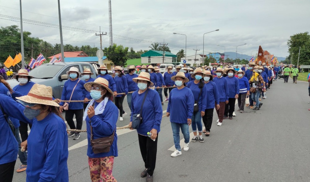 ประเพณีชักพระ