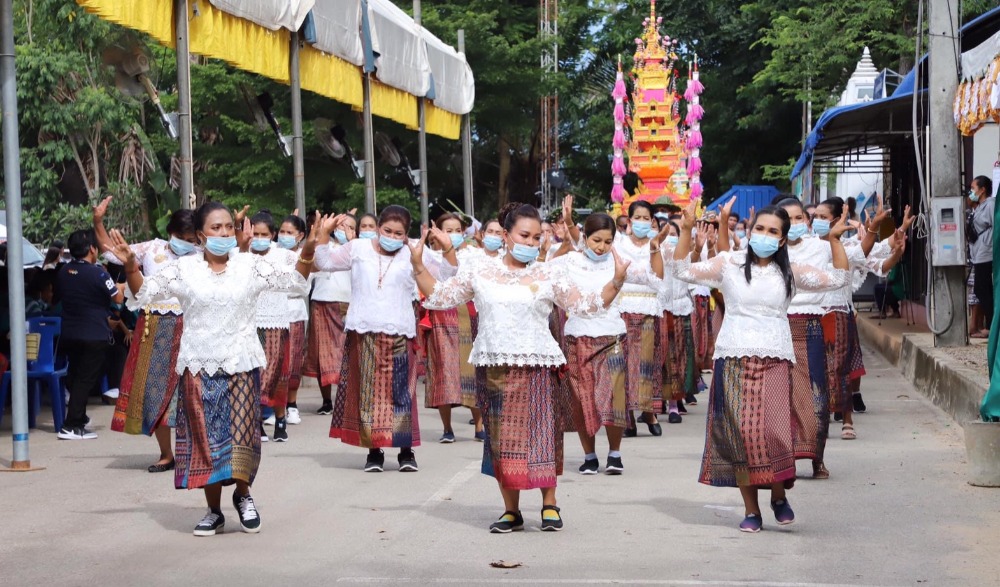 ประเพณีแห่จาดสารทเดือนสิบ จังหวัดกระบี่
