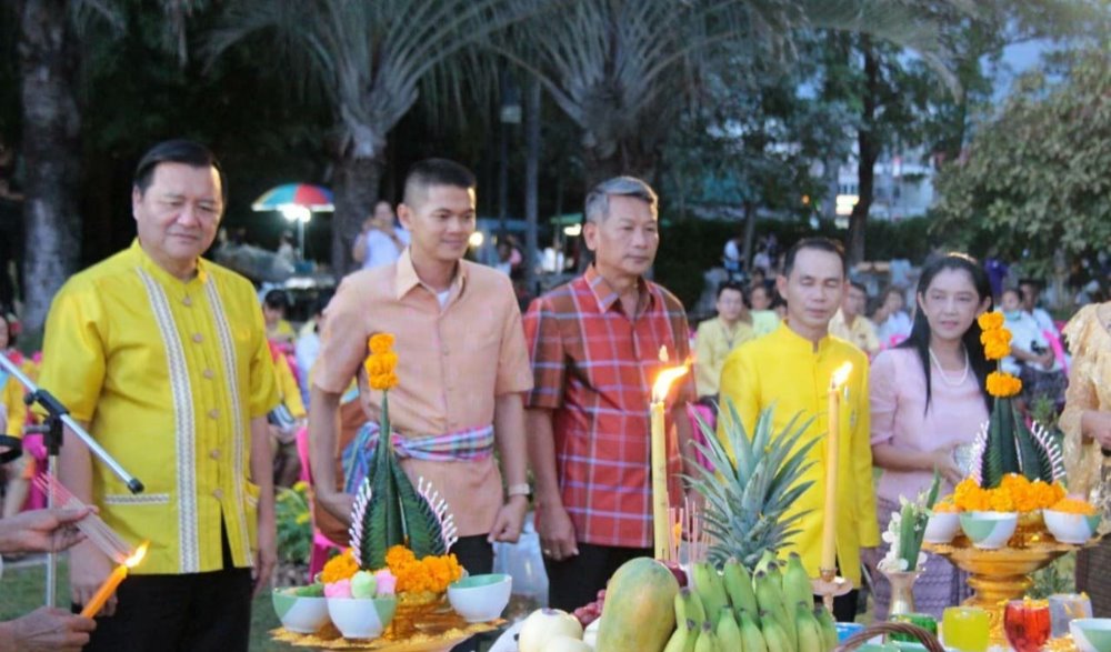 สืบสานประเพณีวันลอยกระทง