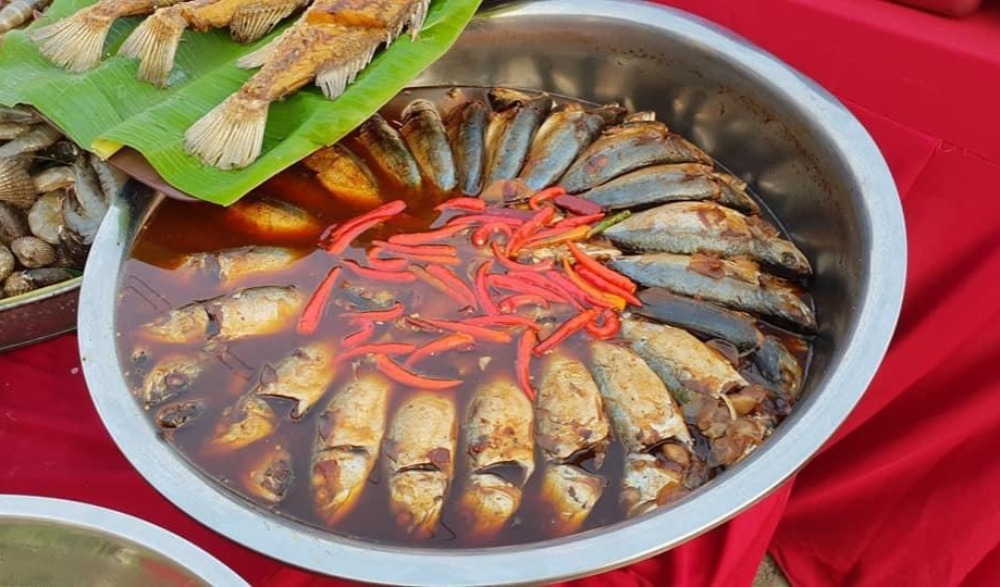 เทศกาลกินปลาทู ดู Street Art ท่าฉลอม