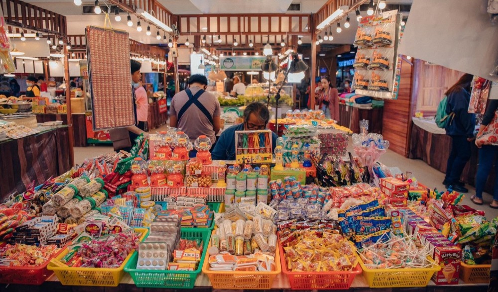 เชิญเที่ยวงาน โบร่ำโบราณ วันวานยังหวานอยู่  ชมเพลินวันวาน อาหารคาวหวาน กับบรรยากาศ ย้อนยุค