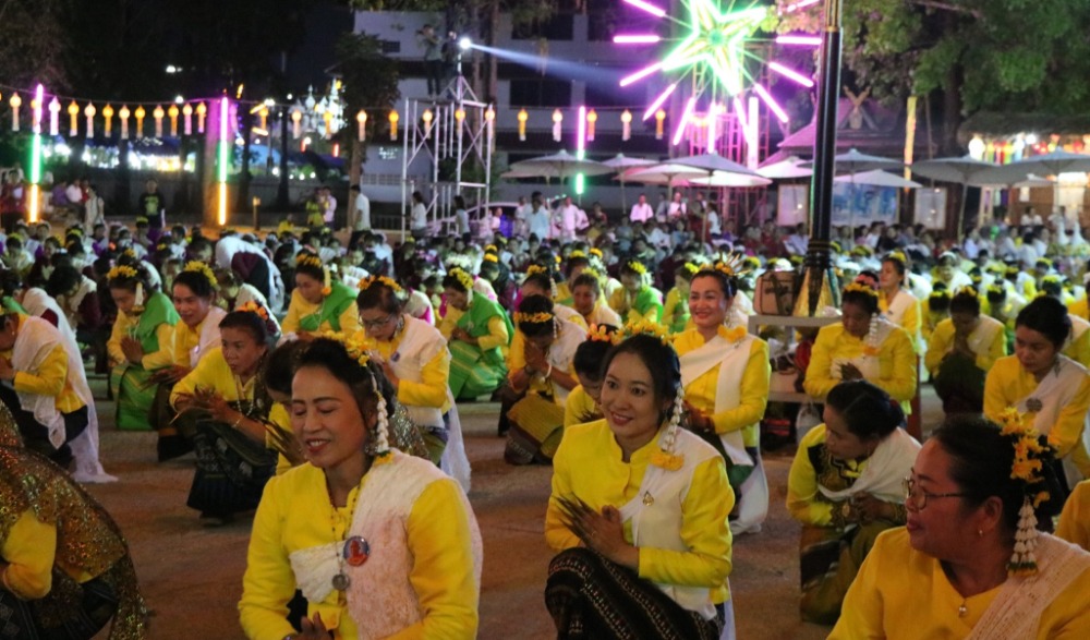 ประเพณีแปดเป็งไหว้สาปูจาพระเจ้าตนหลวง