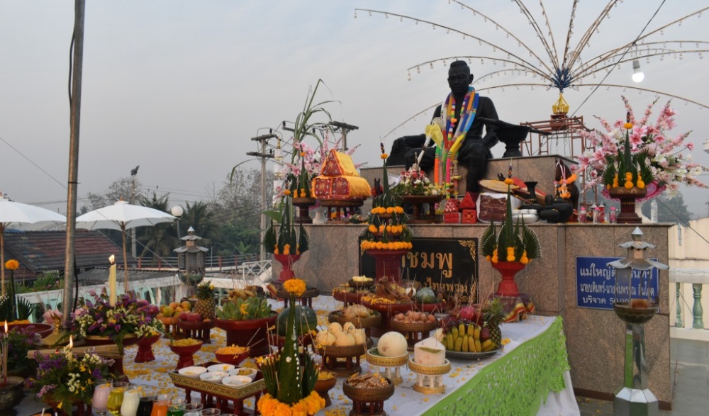 ประเพณีกำฟ้าไทยพวน