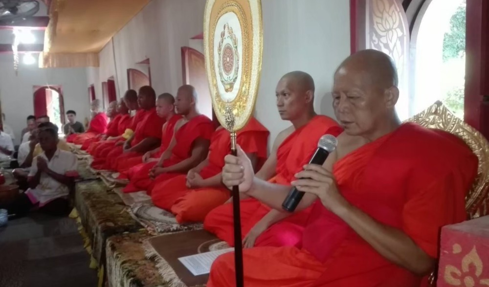 โครงการเข้าวัดปฏิบัติธรรมวันธรรมสวนะ