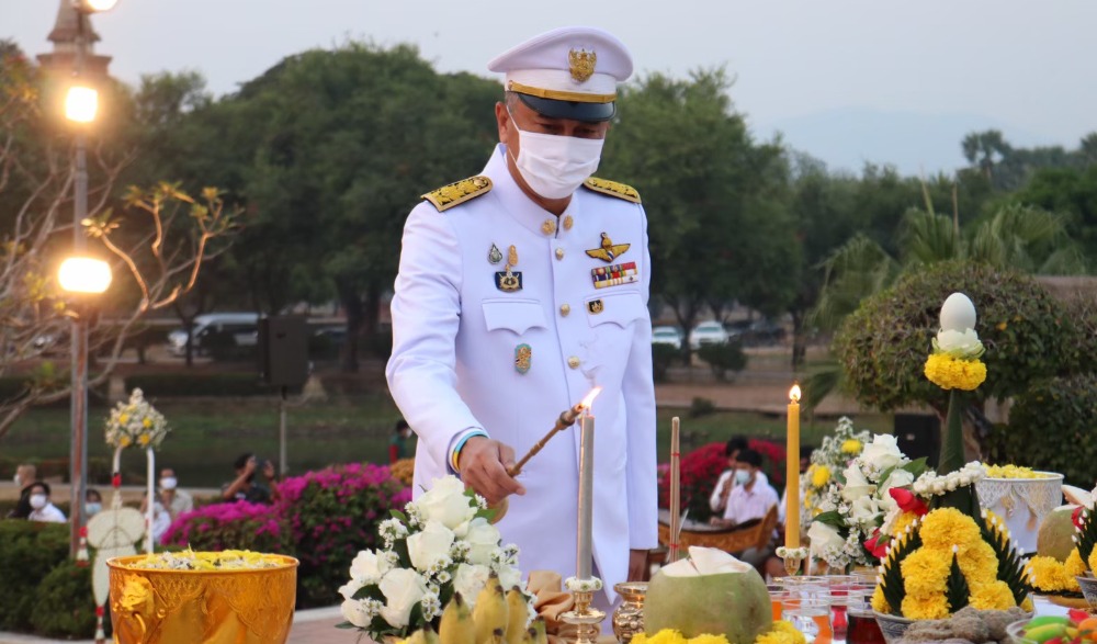 พิธีบวงสรวงวันพ่อขุนรามคำแหงมหาราช