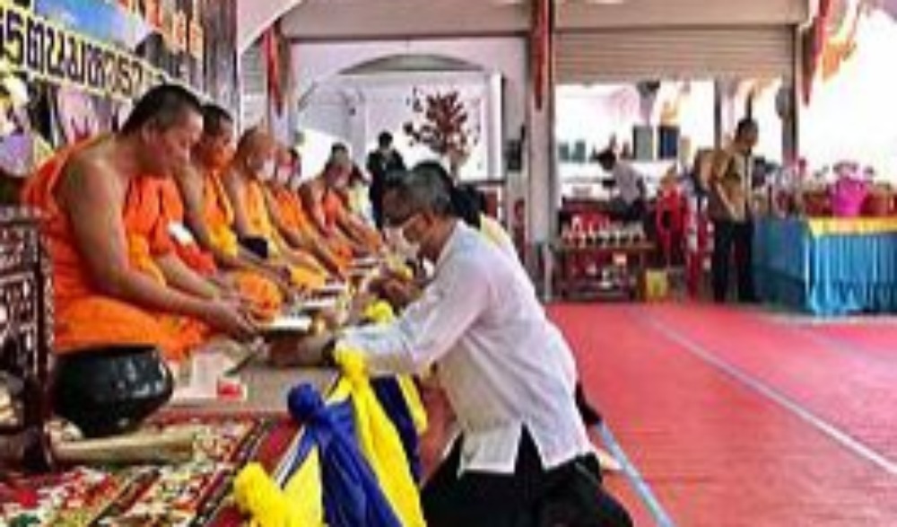 งานประจำปีวัดพระศรีรัตนมหาธาตุราชวรวิหาร (วัดพระปรางค์) พระอารามหลวงชั้นเอก
