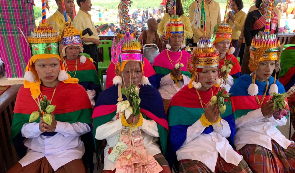 งานประเพณีบวชนาคช้าง