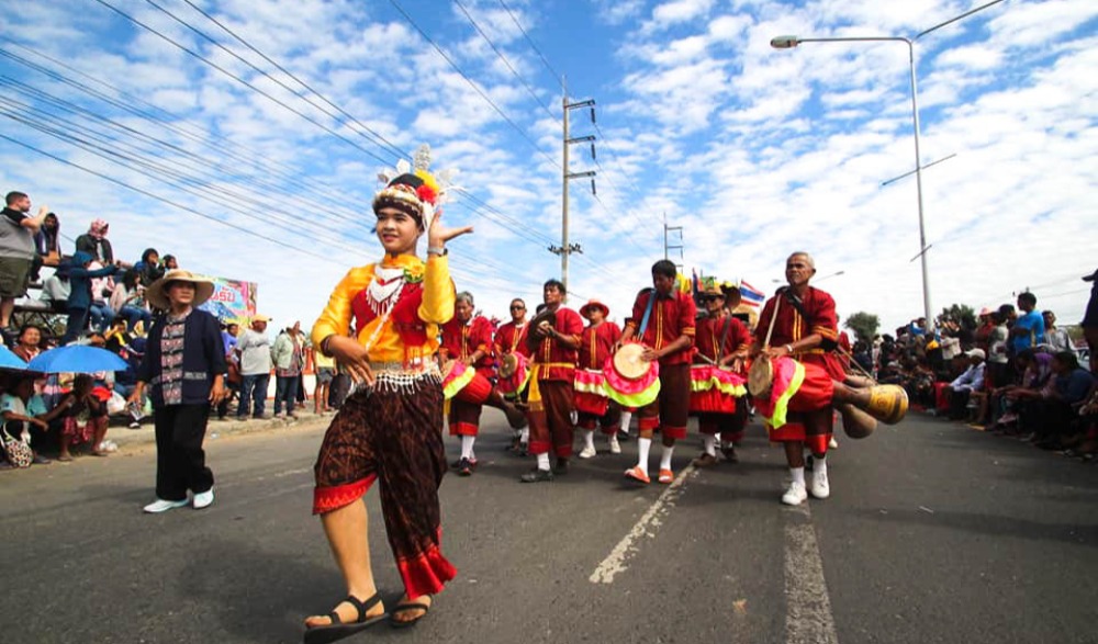 งานเทศกาลปลาไหล ข้าวใหม่หอมมะลิและงานกาชาด