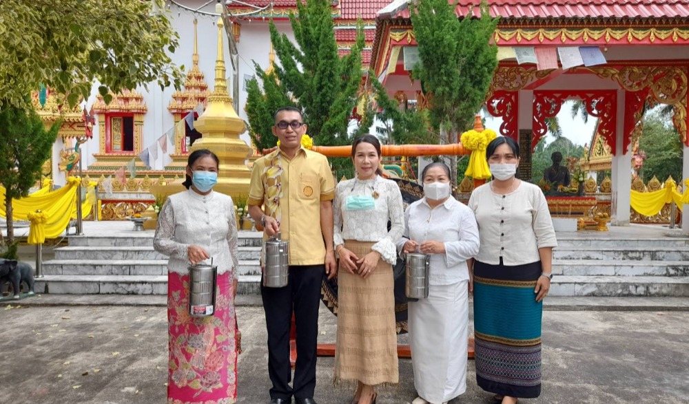 กิจกรรมหิ้วปิ่นโตเข้าวัดเนื่องในวันธรรมะสวนะ