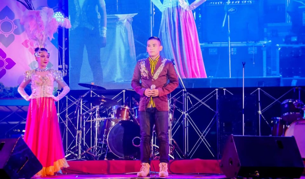 การประกวดร้องเพลงไทยลูกทุ่ง