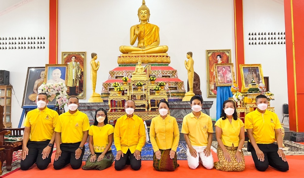 พิธีเจริญพระพุทธมนต์ถวายพระพรชัยมงคลแด่พระบาทสมเด็จพระเจ้าอยู่หัว สมเด็จพระนางเจ้าสิริกิติ์ พระบรมราชินีนาถพระบรมราชชนนีพันปีหลวง และสมเด็จพระนางเจ้าสุทิดาพัชรสุธาพิมลลักษณ พระบรมราชินี ประจำปีพุทธศักราช ๒๕๖๕