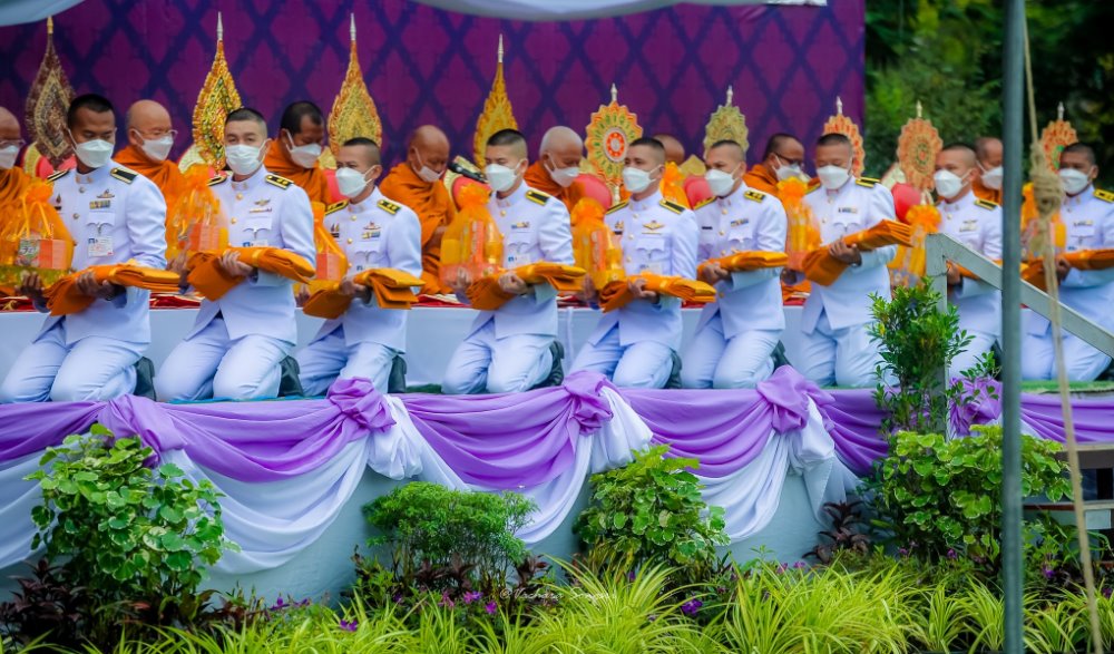 พิธีเจริญพระพุทธมนต์ และทำบุญตักบาตรถวายพระราชกุศล  เฉลิมพระเกียรติสมเด็จพระนางเจ้าฯ พระบรมราชินี  เนื่องในโอกาสวันเฉลิมพระชนมพรรษา  ๓  มิถุนายน ๒๕๖๕
