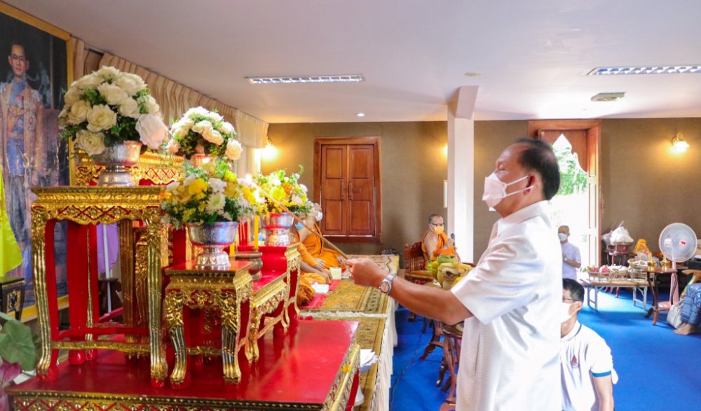 โครงการเข้าวัดปฏิบัติธรรมวันธรรมสวนะ