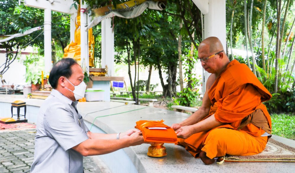 โครงการเข้าวัดปฏิบัติธรรมวันธรรมสวนะ