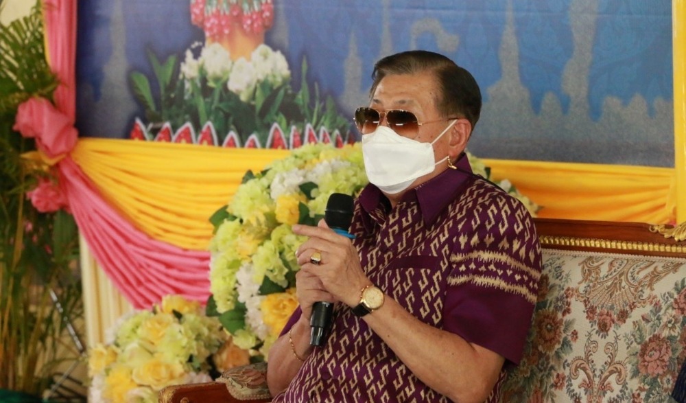 สืบสานงานบุญเข้าพรรษา แห่เทียนนครนนท์
