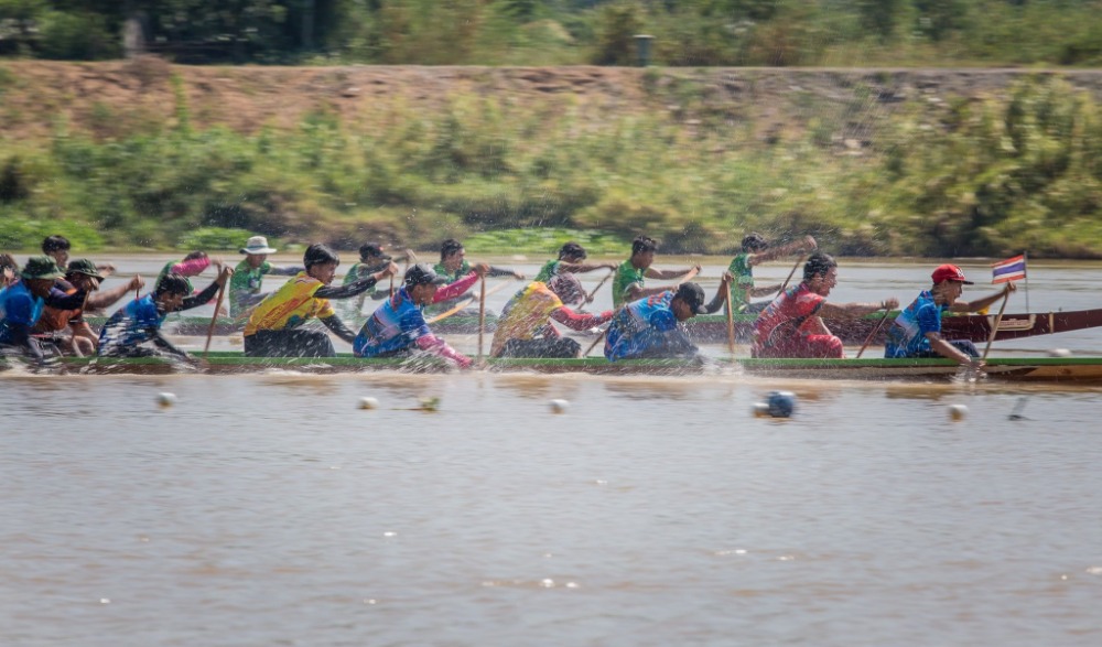 การแข่งขันเรือยาวประเพณีชิงถ้วยพระราชทาน จังหวัดนครสวรรค์ ประจำปี ๒๕๖๕