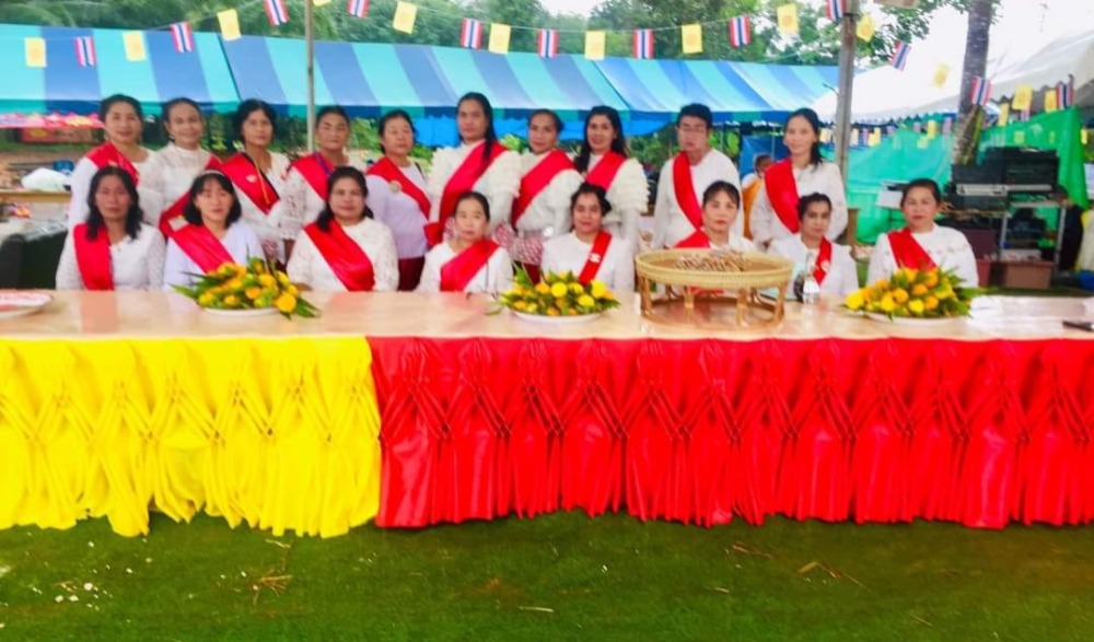 การสืบสานประเพณีตักบาตรเทโว ในเทศกาลวันออกพรรษา จังหวัดชุมพร