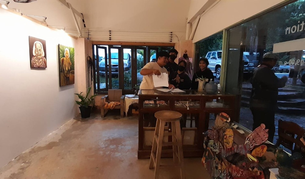 นิทรรศการงานศิลป์แผ่นดิน ชุมพร (Chumphon Art Exhibtion)