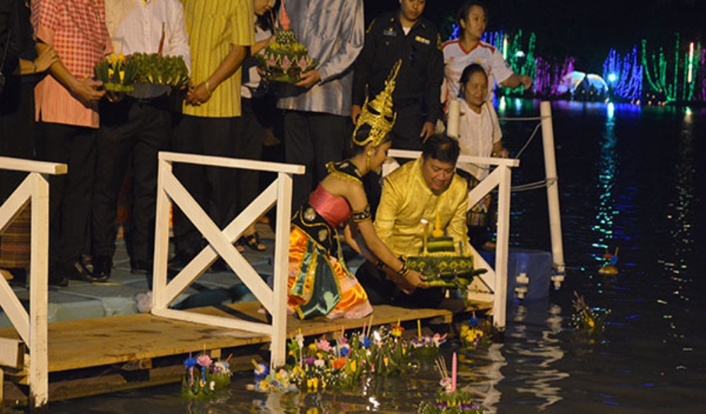ประเพณีลอยกระทง ชุมชนไทย-มอญ ประจำปี 2565