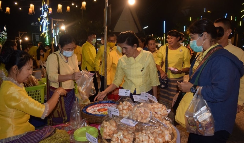 ประเพณีไหลแพไฟเฉลิมพระเกียรติและพิธีขอบคุณพืชพันธุ์ธัญญาหารและสายน้ำ ประจำปี พ.ศ. 2565