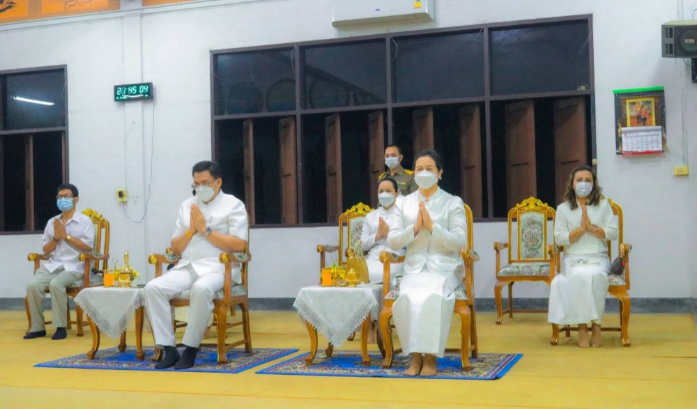 " สวดมนต์ข้ามปี เสริมสริมมงคลทั่วไทย ส่งท้ายปีเก่าต้อนรับศักราชใหม่ ๒๕๖๖ "