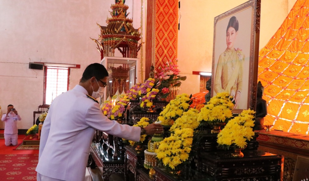 นิทรรศการเฉลิมพระเกียรติ เนื่องในโอกาสวันคล้ายวันประสูติ สมเด็จพระเจ้าลูกเธอ เจ้าฟ้าสิริวัณณวรี นารีรัตนราชกัญญา วันที่ ๘ มกราคม ๒๕๖๖ ประจำปีงบประมาณ พ.ศ. ๒๕๖๖ จังหวัดพะเยา กิจกรรม : การจัดนิทรศการ ผ้าลายขอ และผ้าลายอัตลักษณ์จังหวัดพะเยา(ลายดอกสารดี)