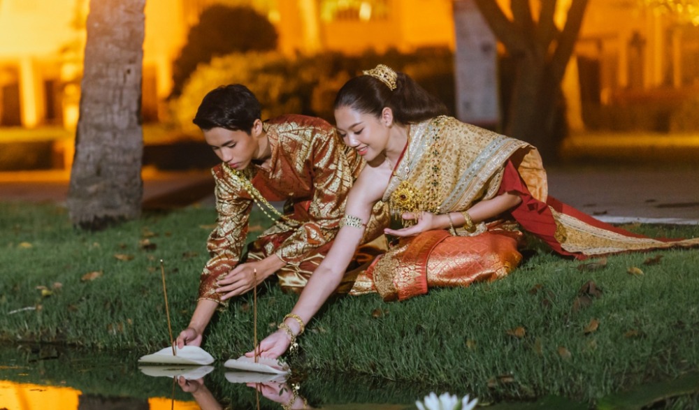 ประเพณีลอยกระทงกาบกล้วยและเทศกาลอาหารบ้านฉันจังหวัดสมุทรสงคราม ประจำปี 2565