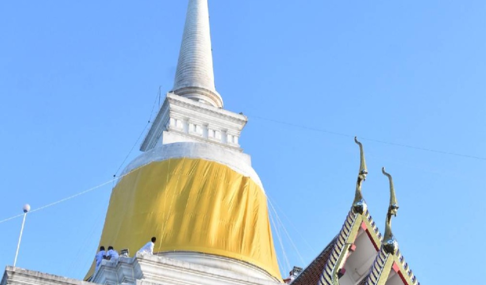 ประเพณีแห่ผ้าขึ้นพระธาตุเจดีย์เขาสุวรรณประดิษฐ์  อำเภอดอนสัก จังหวัดสุราษฎร์ธานี