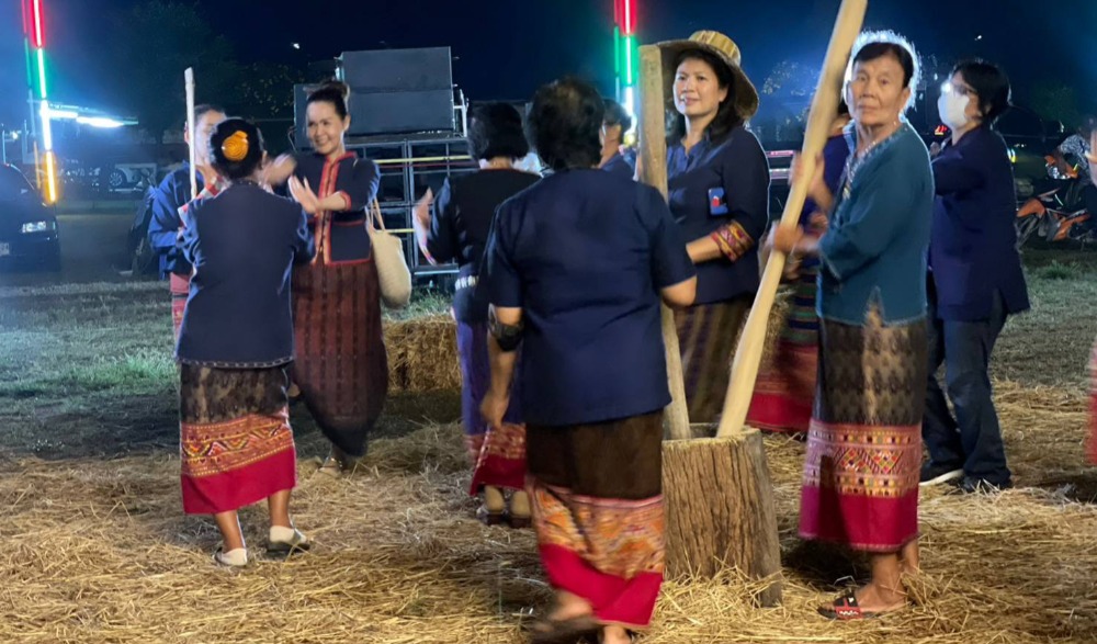 งานประเพณีบุญข้าวเม่า