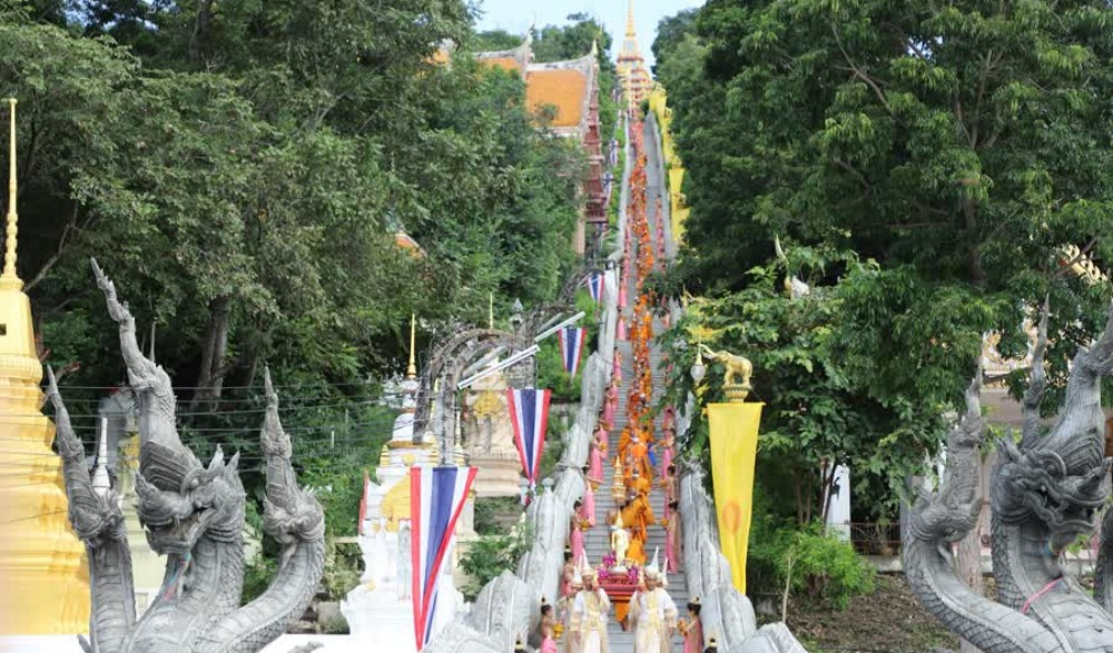 งานประเพณีตักบาตรเทโว ประจำปี 2566 ณ วัดสังกัสรัตนคีรี จังหวัดอุทัยธานี ในระหว่างวันที่  10 – 11 ตุลาคม 2566