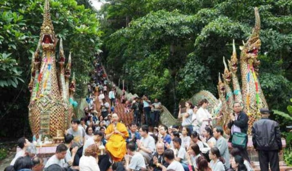 ประเพณีเตียวขึ้นดอย จ.เชียงใหม่