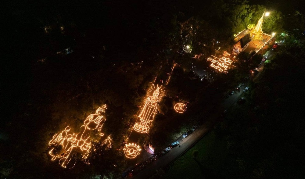 วางผางประทีป 10,000 ดวง วัดท่าขนุน เนื่องในวันสำคัญทางพระพุทธศาสนาวันอาสาฬหบูชา