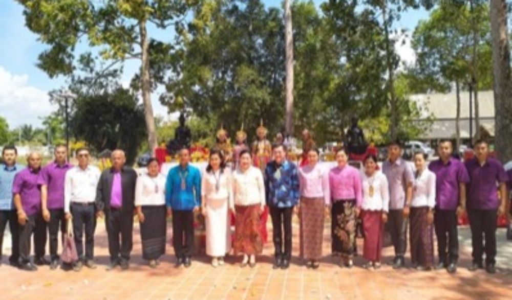 โครงการส่งเสริมสนับสนุนการอนุรักษ์ฟื้นฟูขนบธรรมเนียมประเพณีวัฒนธรรมท้องถิ่น ของสำนักงาน                              วัฒนธรรมจังหวัดพัทลุง กิจกรรมถ่ายทอดองค์ความรู้การทำเทริด การร้อยลูกปัดโนรา