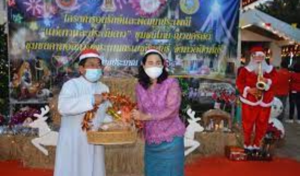 งานประเพณี แห่ดาวประดับดาว