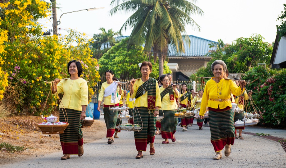 ประเพณีกำฟ้า