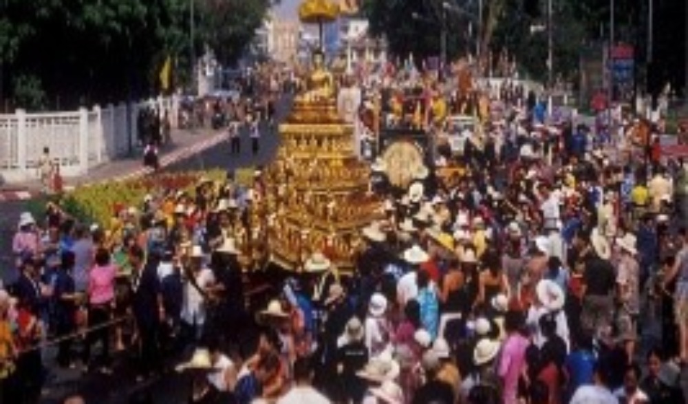 งานประเพณีสรงน้ำ โอยทาน สงกรานต์ศรีสัชนาลัย