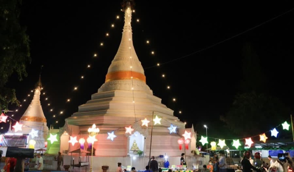 ประเพณีนมัสการพระธาตุดอยกองมู (ลอยกระทงสวรรค์)  ประเพณีหนึ่งเดียวในไทย  เสน่ห์แห่งเมืองสามหมอก