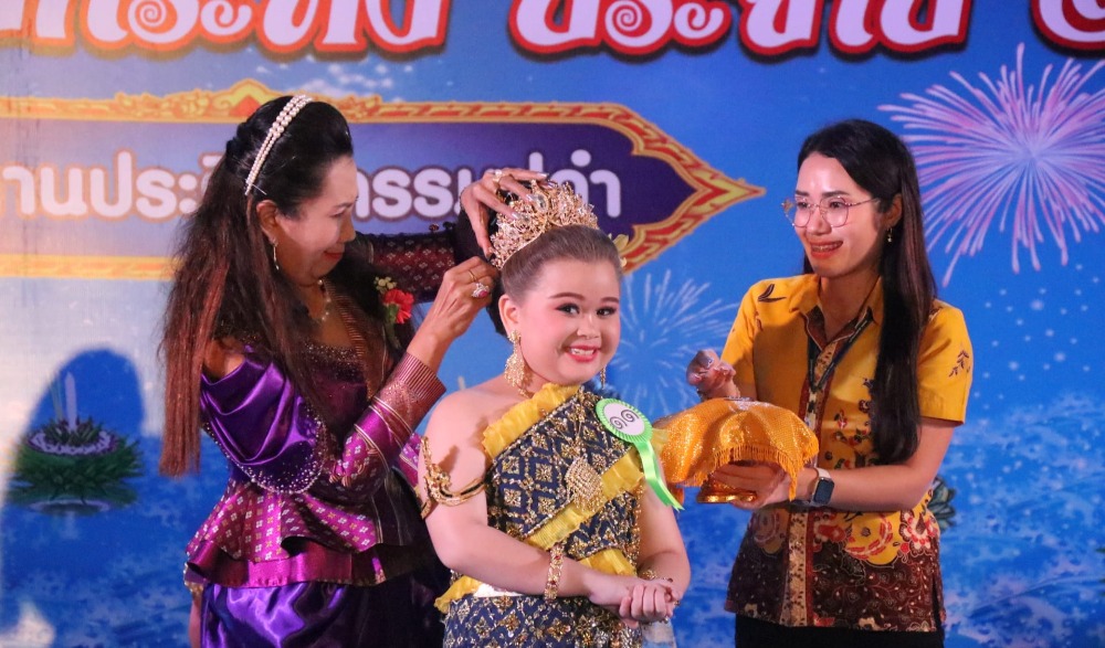 สืบสานประเพณีลอยกระทงประจำปี 2565