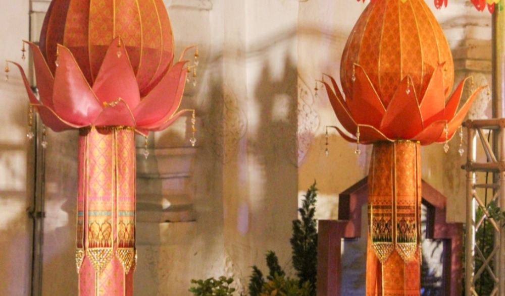 เทศกาลโคมแสนดวงที่เมืองลำพูน