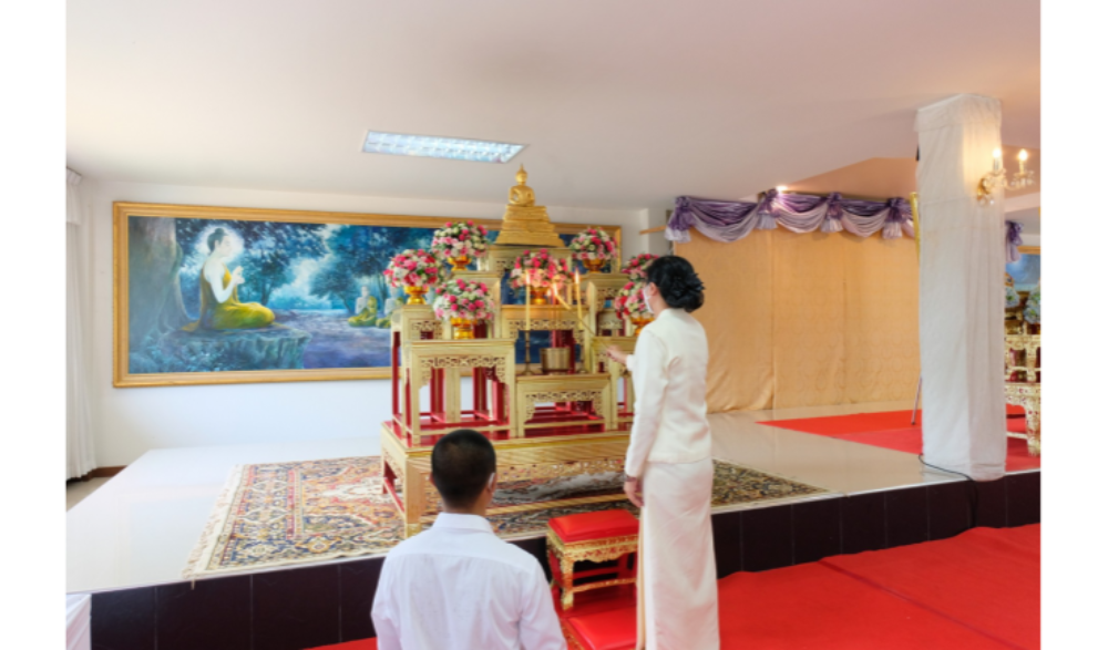 พิธีเจริญพระพุทธมนต์เฉลิมพระเกียรติพระบาทสมเด็จพระเจ้าอยู่หัว สมเด็จพระนางเจ้าสิริกิติ์ พระบรมราชินีนาถ พระบรมราชชนนีพันปีหลวง และสมเด็จพระนางเจ้าฯ พระบรมราชินี