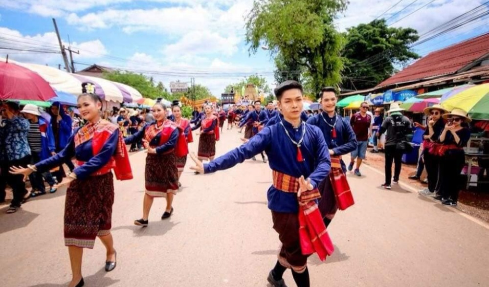 ประเพณีบุญบั้งไฟของเทศบาลตำบลเวียงคุก