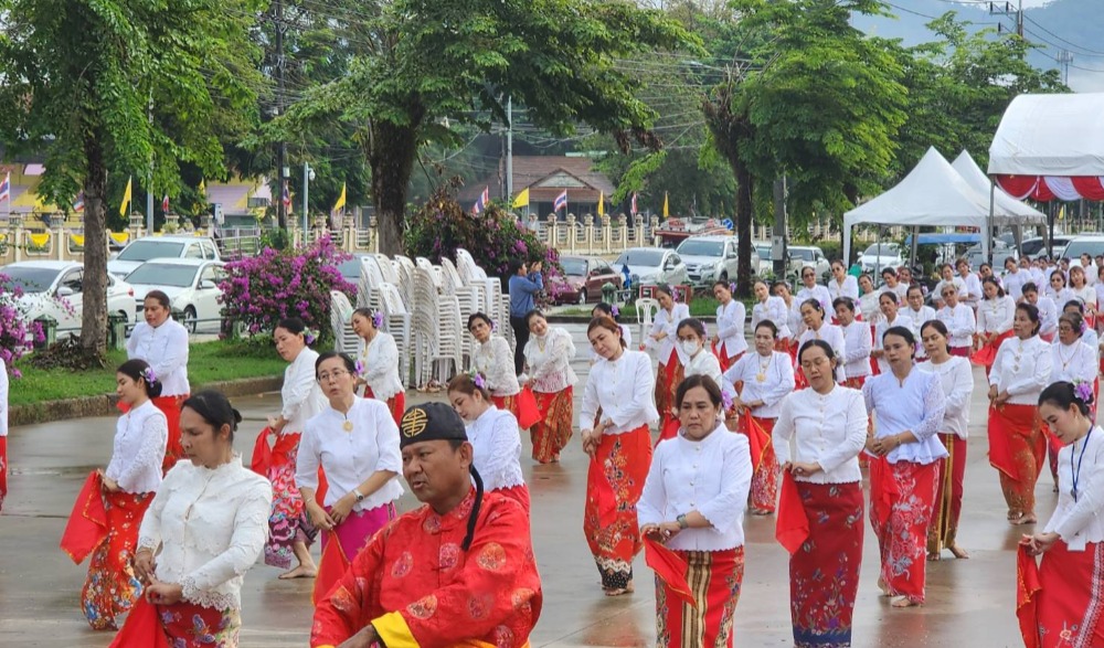 โครงการรวมใจคนระนอง รำลึกพระยาดำรงสุจริตมหิศรภักดี (คอซู้เจียง)
