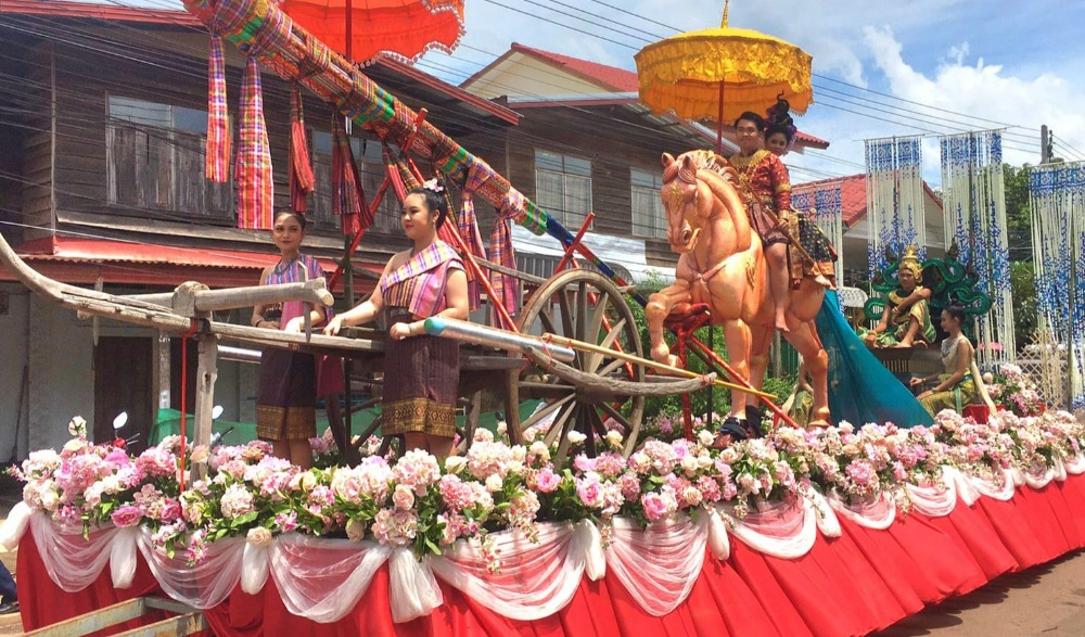 งานประเพณีบุญเบิกบ้านและบุญบั้งไฟ ประจำปี 2566 ณ.เทศบาลตำบลโพนสา