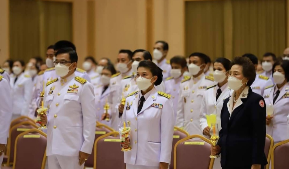 พิธีถวายราชสักการะ วางพานพุ่ม จุดเทียนถวายพระพรชัยมงคล สมเด็จพระนางเจ้าฯ พระบรมราชินี เนื่องในโอกาสวันเฉลิมพระชนมพรรษา 3 มิถุนายน 2566