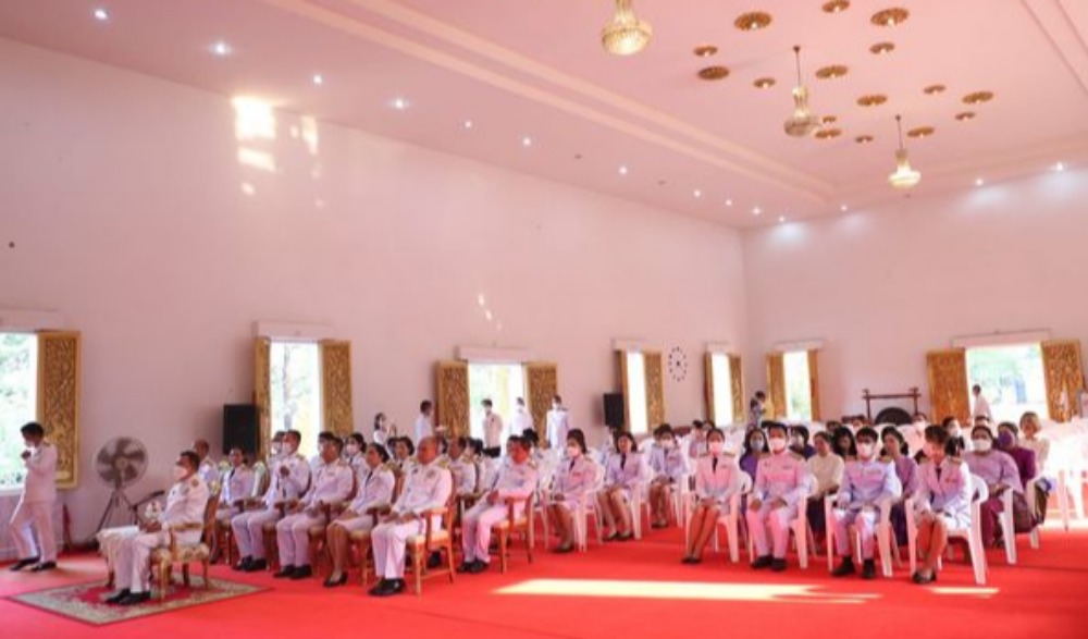 พิธีทำบุญตักบาตรและถวายราชสักการะ  ลงนามถวายพระพรเฉลิมพระเกียรติสมเด็จพระกนิษฐาธิราชเจ้ากรมสมเด็จพระเทพรัตนราชสุดา ฯ สยามบรมราชกุมารี