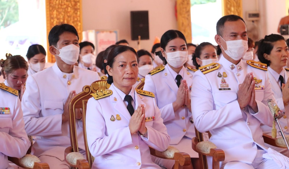 พิธีทำบุญตักบาตรและถวายราชสักการะ  ลงนามถวายพระพรเฉลิมพระเกียรติสมเด็จพระกนิษฐาธิราชเจ้ากรมสมเด็จพระเทพรัตนราชสุดา ฯ สยามบรมราชกุมารี