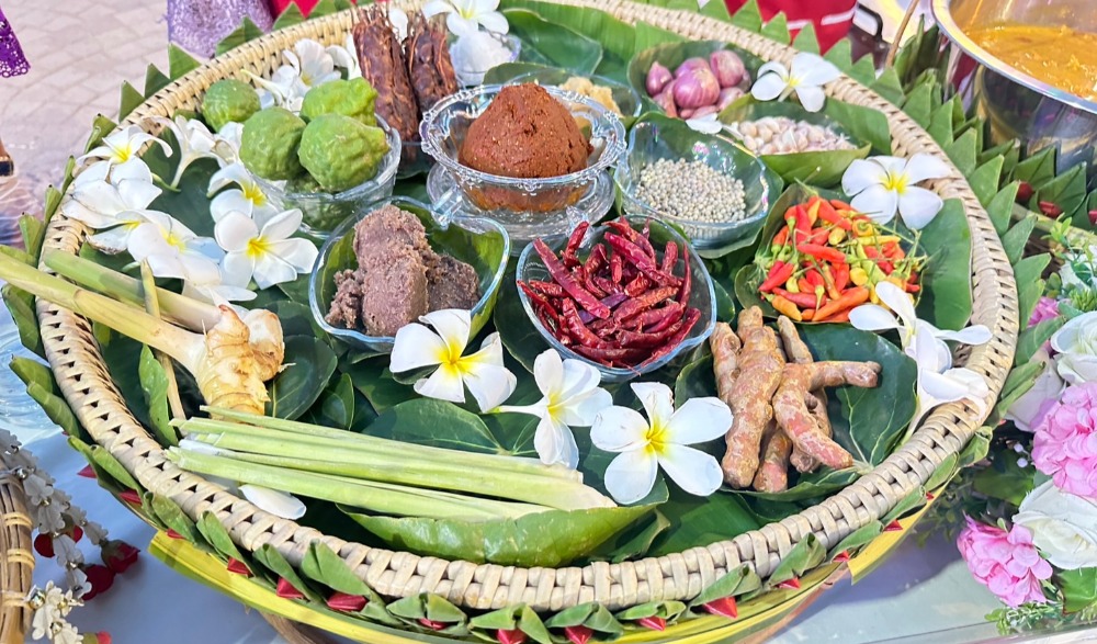 งานอาหารพื้นบ้าน ขนมหวานพื้นถิ่น