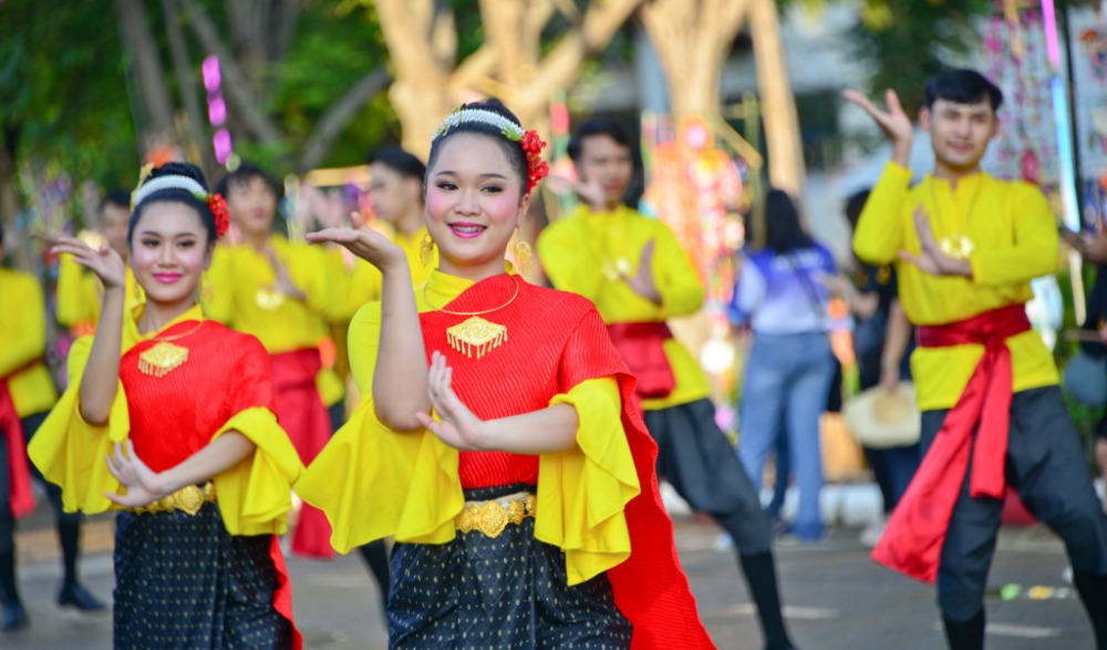 งานประเพณีลอยกระทง