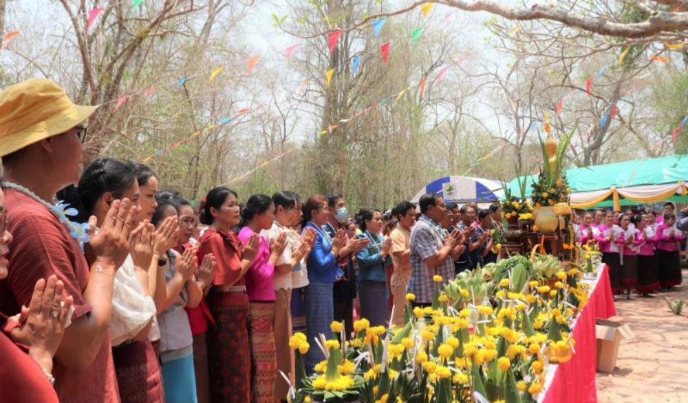 โครงการสืบสานประเพณีบวงสรวงพระกู่ทอง